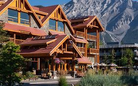 Moose Hotel And Suites